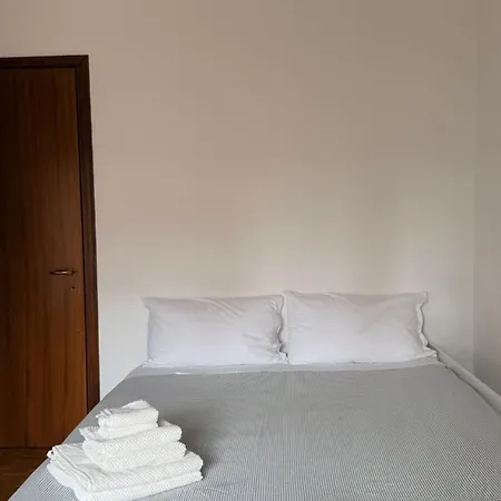 Apartamento Bright And Spacious In Milão